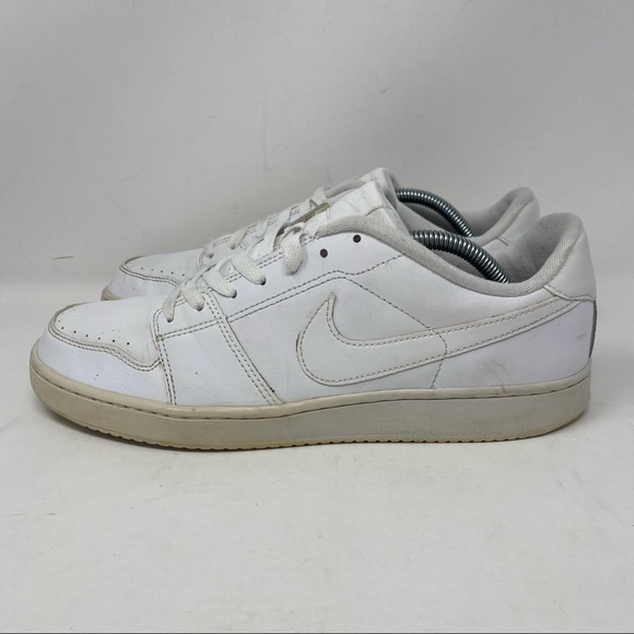 Nike Backboard Mens Size 10 White Basketball Sneaker 378336 120 Rare Vintage - Picture 3 of 8